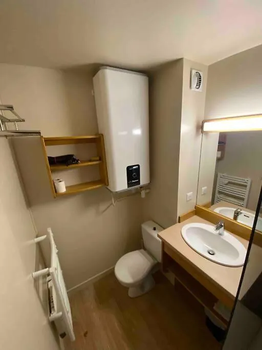 Apartment Appartement Residence Le Bec De L'Aigle Laveissiere France